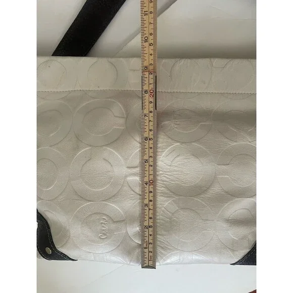 Coach Women’s White Shoulder Bag Dark Brown Strap Please Read - Picture 3 of 16